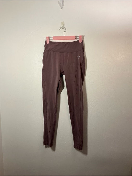 Gymshark Pants - Gymshark High-Rise Leggings in Dusky Mauve Size Medium
